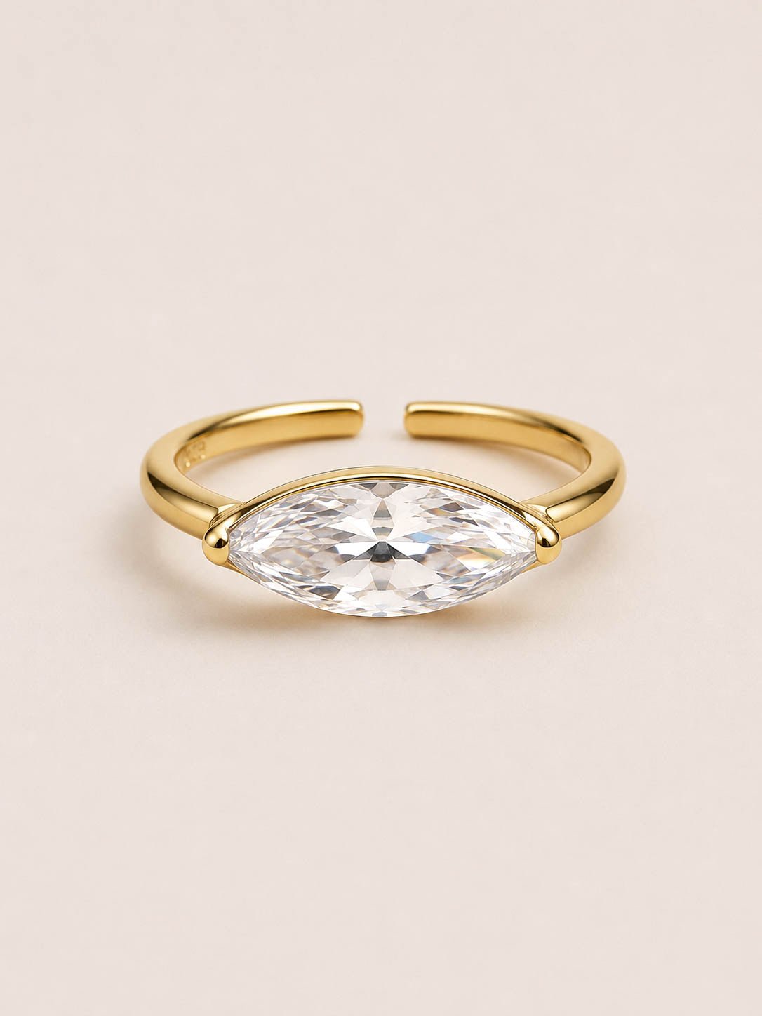 ANELLO SCULPTED MARQUISE - MARHAI